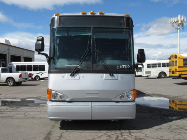 2009 MCI D4500 Lift Equipped Commuter Coach C58833 - Image 2