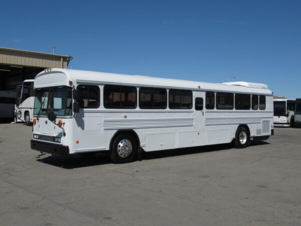 2010 Blue Bird All American Commercial Bus B67480 - Image 3