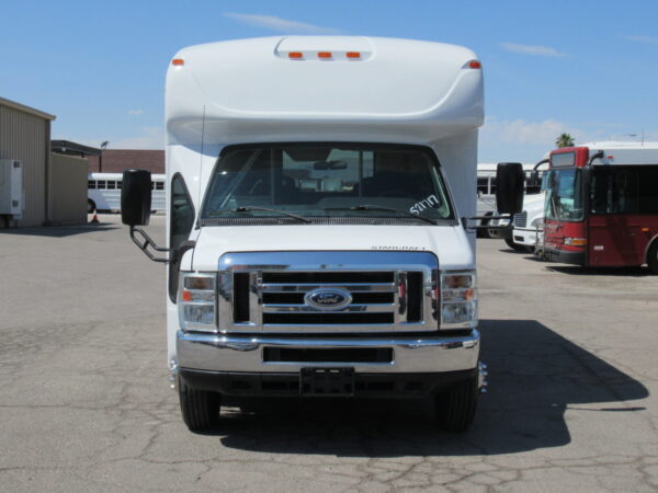 2012 Starcraft Allstar Lift Equipped Shuttle Bus S21717 - Image 2