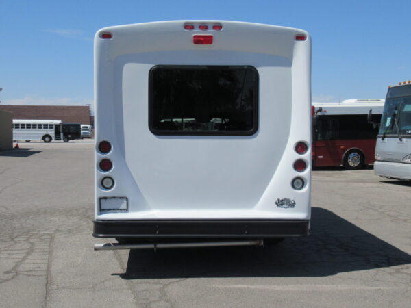 2012 Starcraft Allstar Lift Equipped Shuttle Bus S21717 - Image 6