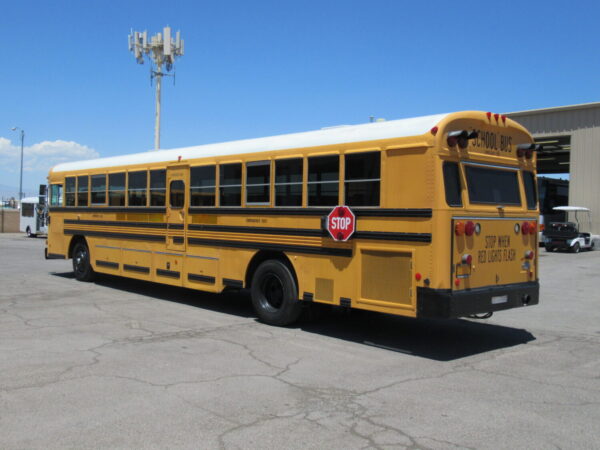 2000 Blue Bird All American School Bus B93667 - Image 5