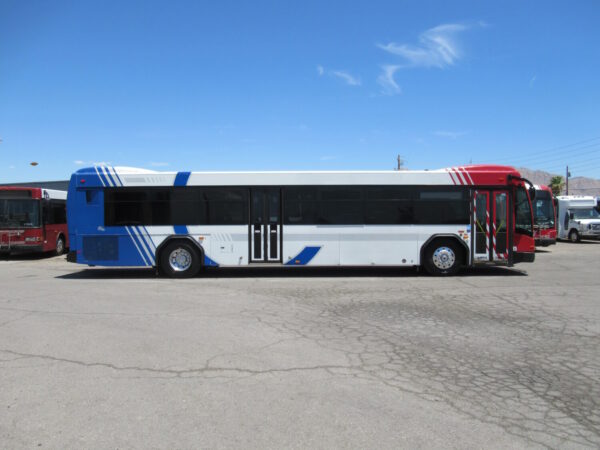 2009 Gillig Transit Wheelchair Bus T79849 - Image 4