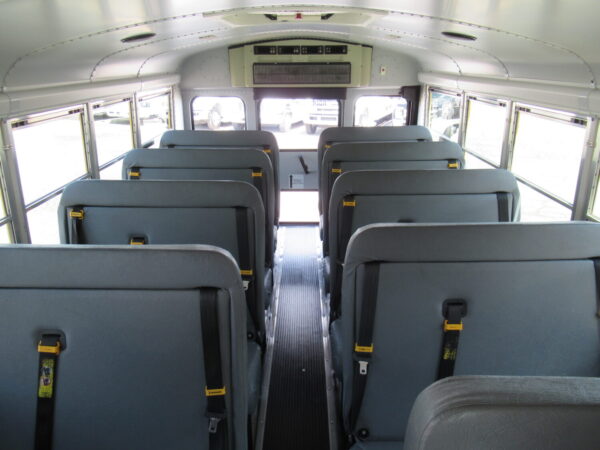 2010 Thomas School & Activity Bus B57250 - Image 9