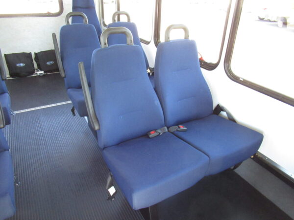 2011 Starcraft Allstar Lift Equipped Shuttle Bus S26842 - Image 8