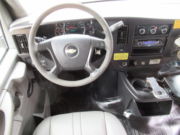 2010 Thomas Lift Equipped School Bus B55655 - Image 11
