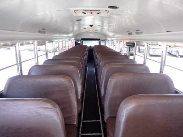 2005 Blue Bird All American School Bus B25747 - Image 9