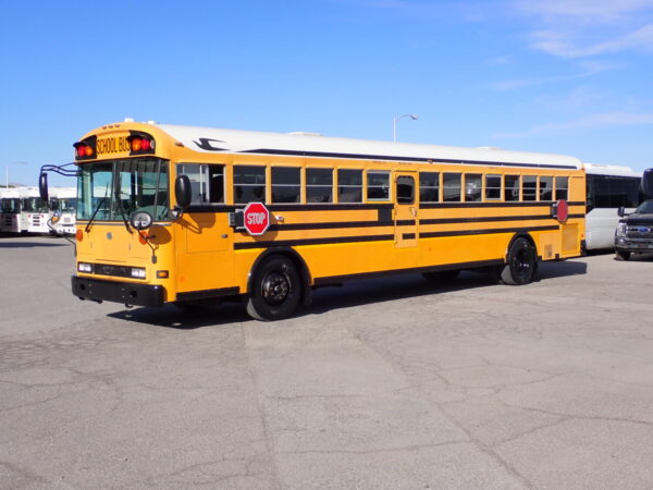2005 Blue Bird All American School Bus B25747 - Image 3