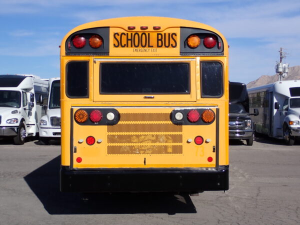 2005 Blue Bird All American School Bus B25747 - Image 6