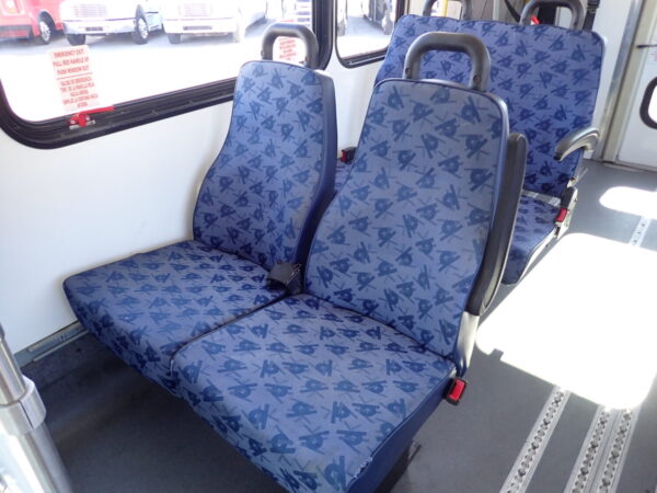 2016 Glaval Universal Lift Equipped Shuttle Bus S36134 - Image 8
