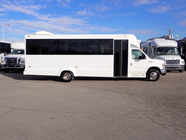 2016 Tiffany Coachworks Shuttle Bus S36543 - Image 4