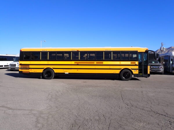 2009 Thomas Saf-T-Liner HDX School Bus B18397 - Image 4