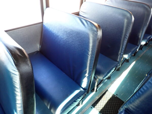 2009 Thomas Saf-T-Liner HDX School Bus B18390 - Image 8