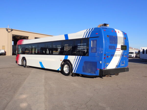 2010 Gillig Transit Wheelchair Bus T76447 - Image 5