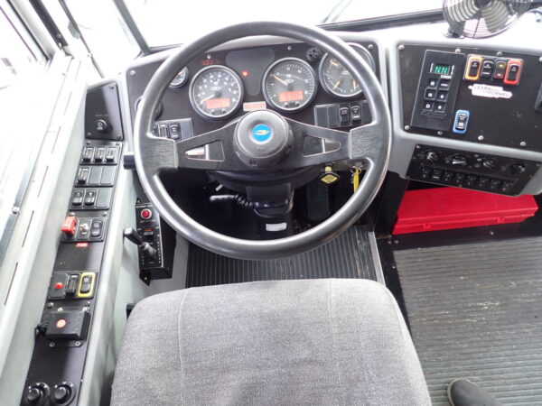 2010 Blue Bird All American School Bus B73686 - Image 11