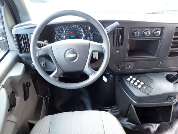 2014 Blue Bird Micro Bird Daycare Bus B11523 - Image 12