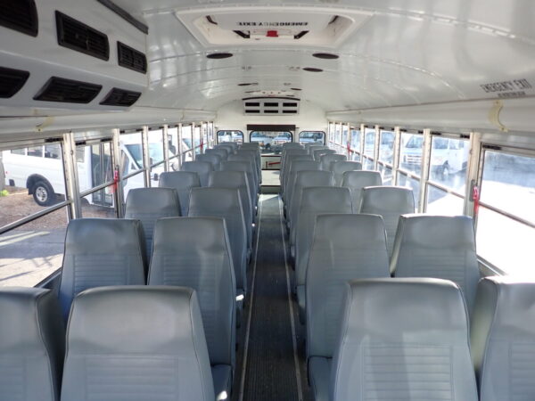 2013 Blue Bird Vision School Bus B95900 - Image 9