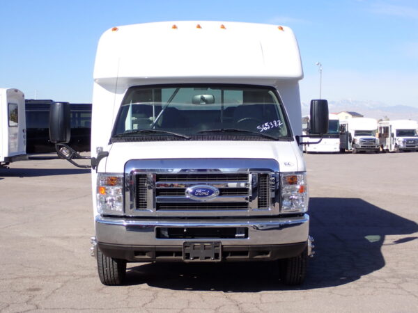 2019 Elkhart Coach ECII Lift Equipped Shuttle S65382 - Image 2