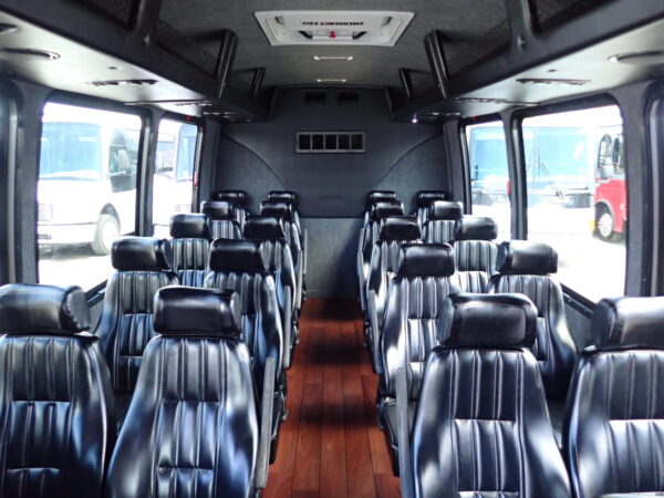 2016 Ameritrans 285 Executive Shuttle Bus S19290 - Image 9