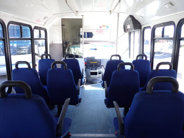 2010 ElDorado Aerotech Lift Equipped Shuttle Bus S97418 - Image 10