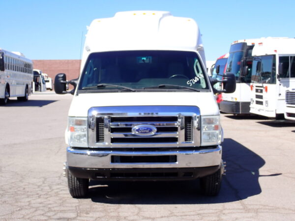 2014 Turtle Top Van Terra Shuttle Bus S26824 - Image 2