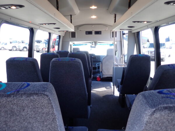 2014 Turtle Top Van Terra Shuttle Bus S26824 - Image 10