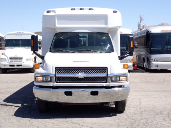 2006 Glaval Shuttle Bus S26029 - Image 2