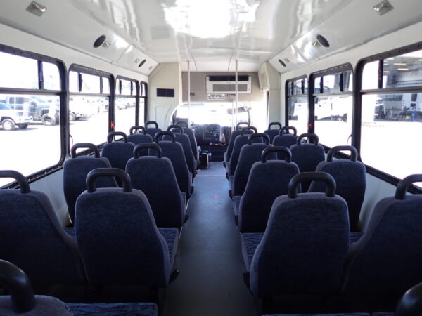 2006 Glaval Shuttle Bus S26029 - Image 11