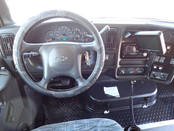 2006 Glaval Shuttle Bus S26029 - Image 12
