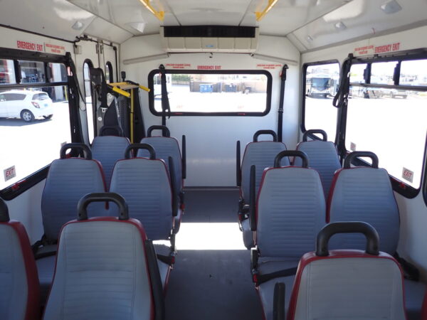 2014 Glaval Universal Lift Equipped Shuttle Bus S10297 - Image 9