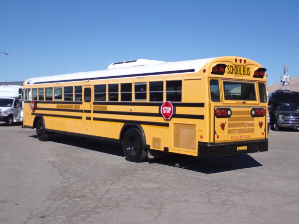 2005 Blue Bird All American School Bus B22637 - Image 5