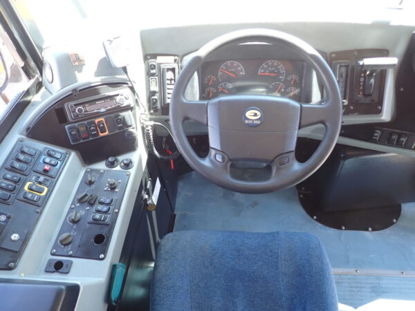 2010 Blue Bird Vision Lift Equipped School Bus B74253 - Image 12