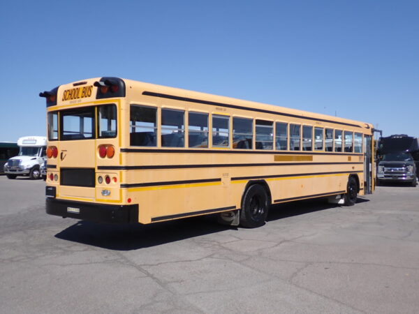 2011 Blue Bird All American FE B80815 - Image 7