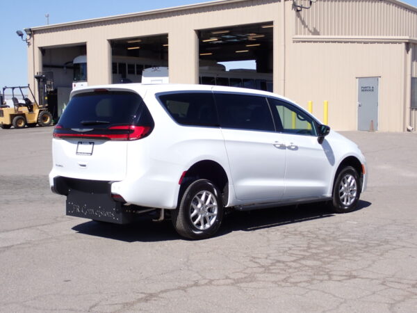 NEW 2024 FR Conversions ADA Equipped Van S63642 - Image 9