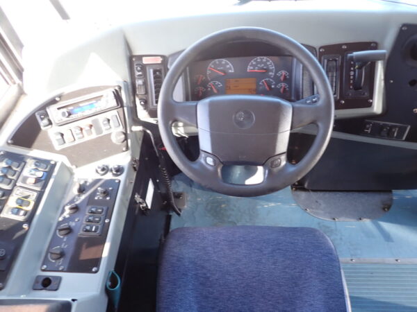 2010 Blue Bird Vision Lift Equipped School Bus B74279 - Image 11