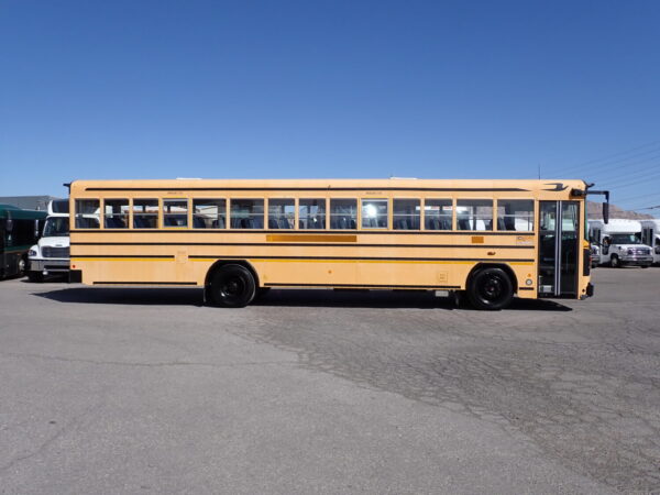 2011 Blue Bird All American FE B80817 - Image 4