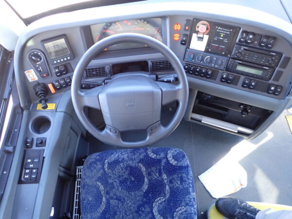 2014 Volvo 9700 Luxury Highway Coach C65478 - Image 11