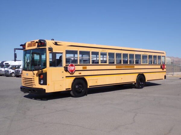 2011 Blue Bird All American FE B80814 - Image 3