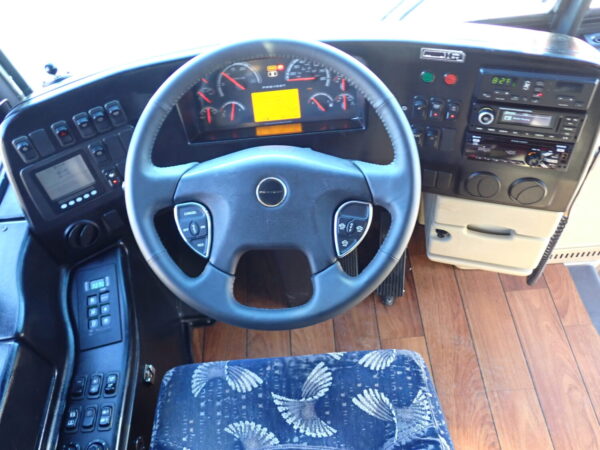2013 Prevost H3-45 Luxury Highway Coach C12215 - Image 10