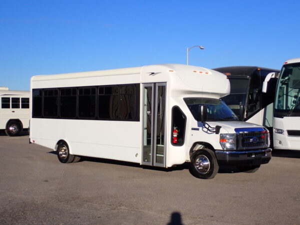 2019 Starcraft Allstar MVP Shuttle Bus S74511