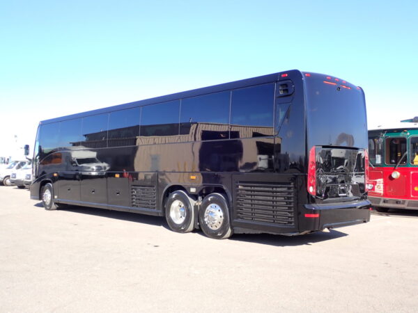 2016 MCI J4500 Highway Coach C67632 - Image 5