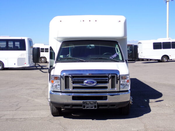 2019 ElDorado Advantage Shuttle Bus S74072 - Image 2