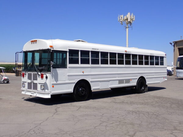 2003 Thomas Saf-T-Liner EF School Bus B30434 - Image 3