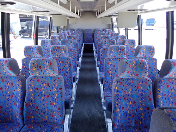 2006 International Krystal Shuttle Bus S04404 - Image 9