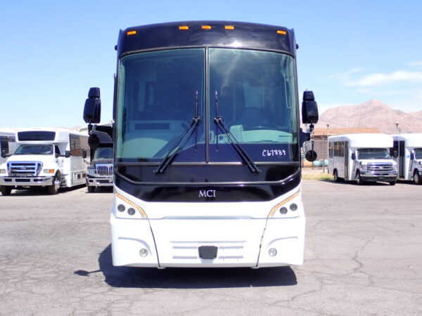 2017 MCI J4500 Highway Coach C67889 - Image 2