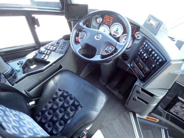 2017 MCI J4500 Highway Coach C67889 - Image 11