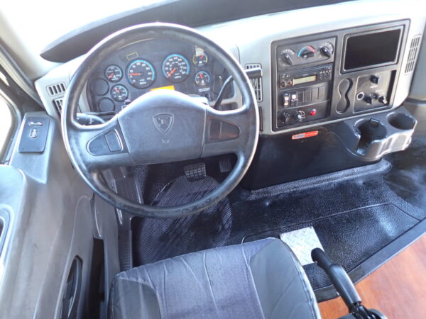 2013 Starcraft Allstar XL Shuttle Bus S08978 - Image 11