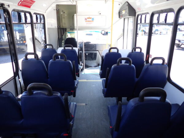 2016 ElDorado Aerotech Lift Equipped Shuttle Bus S15271 - Image 10