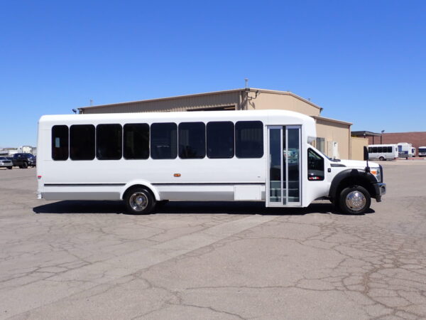 2012 ElDorado Aero Elite Shuttle Bus S71787 - Image 4
