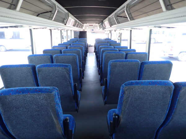 2004 MCI D4500 Lift Equipped Commuter Coach C56315 - Image 10