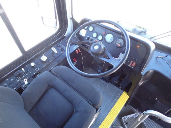 2010 ElDorado National E-Z Rider II BRT T84310 - Image 12